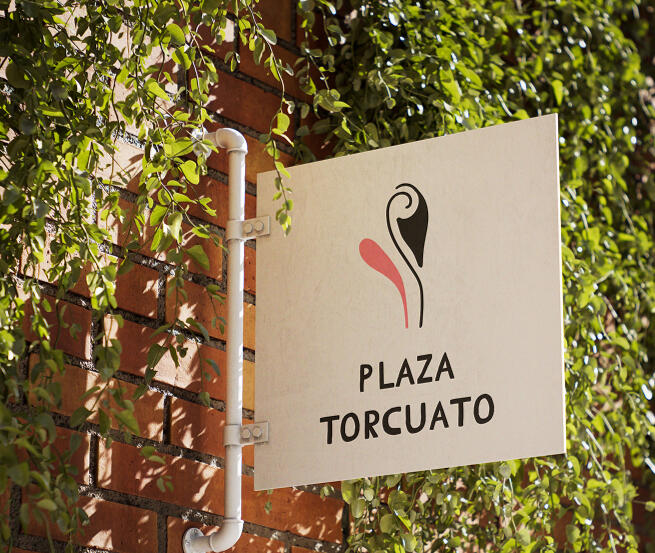 Logos, Paseo Recoleta